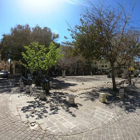 Cozy In Old Town דירה חאניה